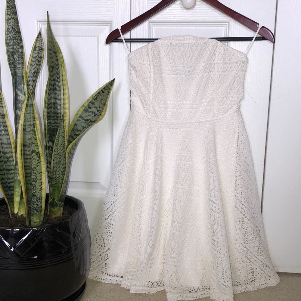 EXPRESS Strapless Mini Dress